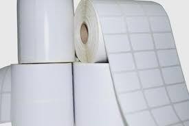 Etiqueta Adesiva Couchê 30mmx30mm - 3 colunas (35M A 45M TUB 1")